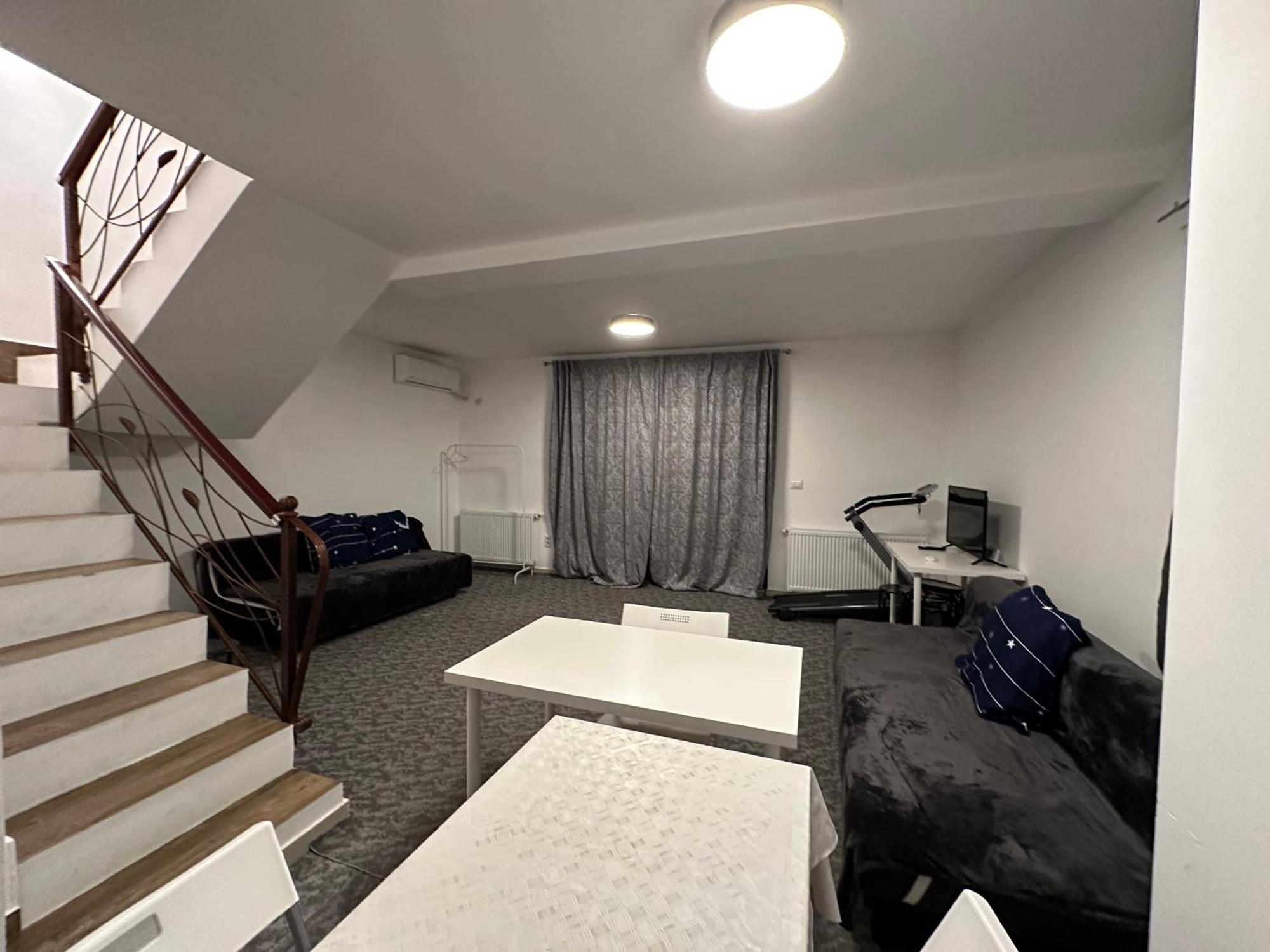 Joygate Entire Villa Otopeni Luaran gambar