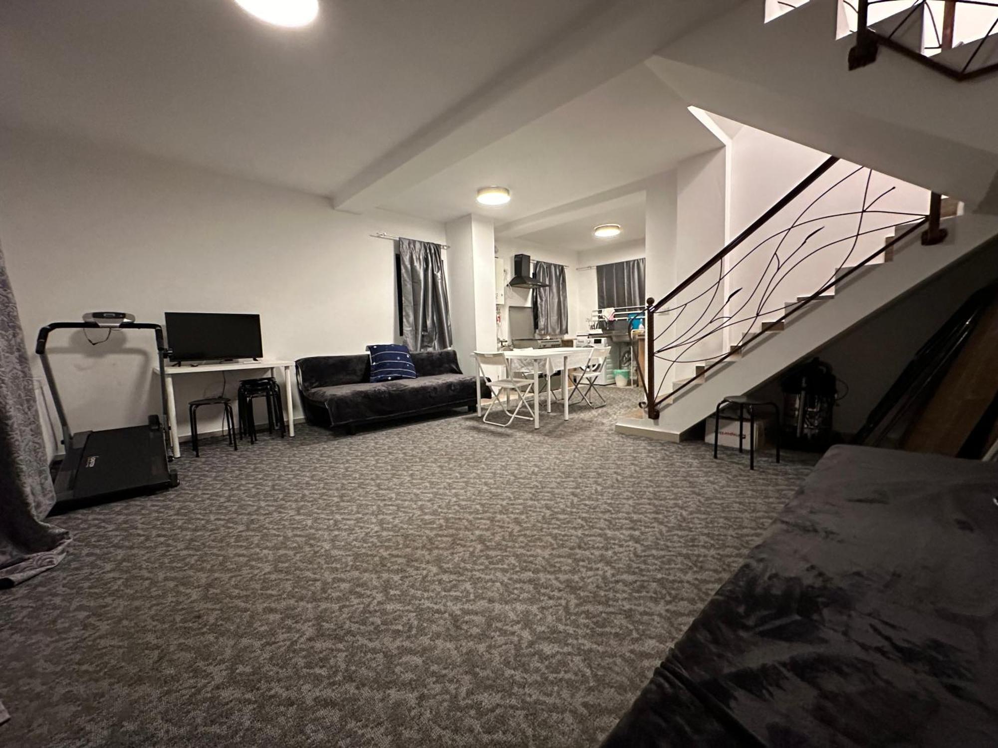 Joygate Entire Villa Otopeni Luaran gambar